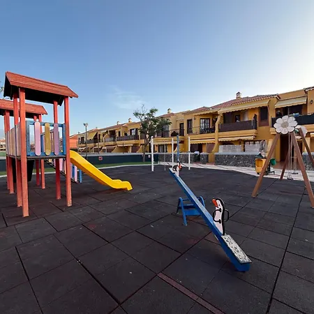 Confortable Avec Terrasse Piscine,tennis,parking Gratuit